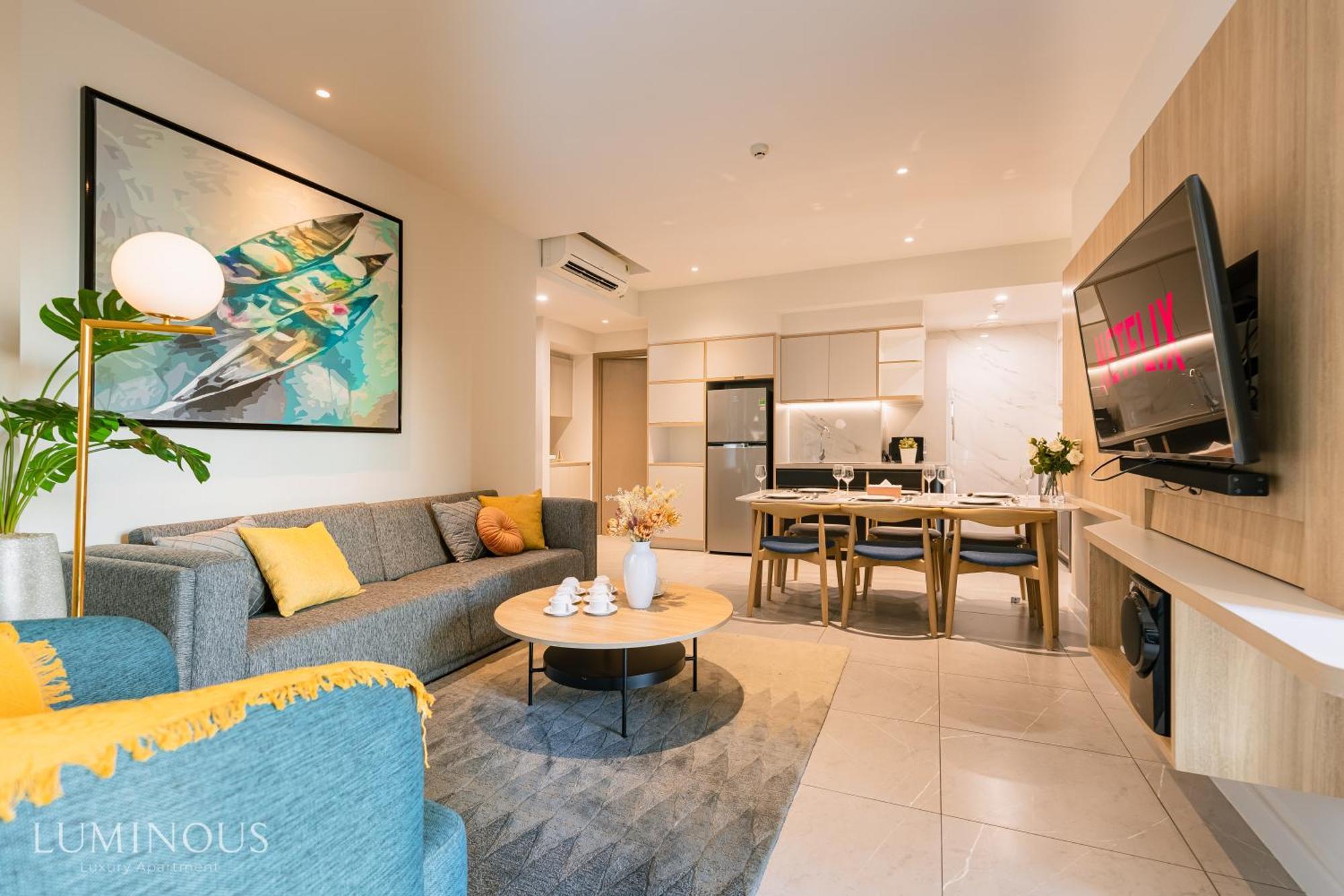 Luxury 2 Or 3Br Apartment In Dist 1 N Pool, Gym, Airport Pickup ホーチミン市 エクステリア 写真